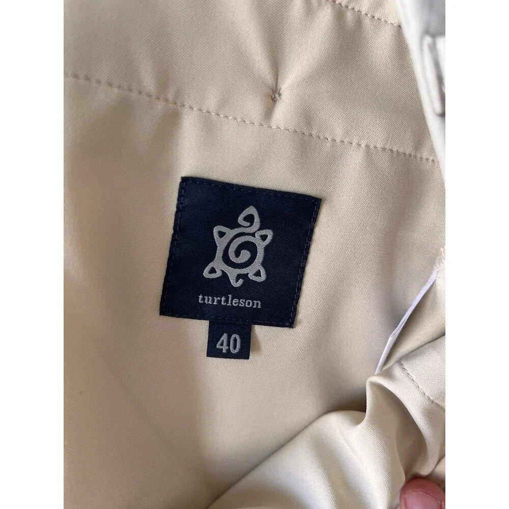 Turtleson Men’s Tan Shorts Size 40